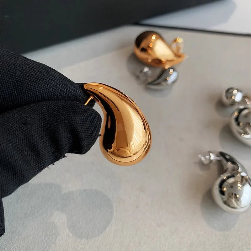 French Glossy water drop