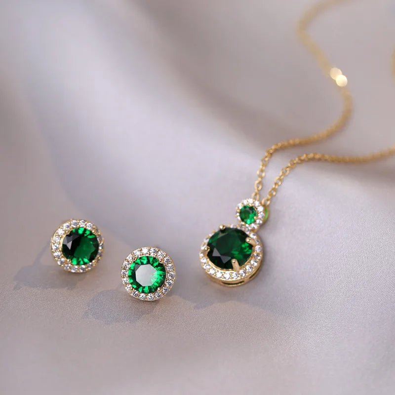 Esmé Set – Timeless Sparkle, Effortless Grace