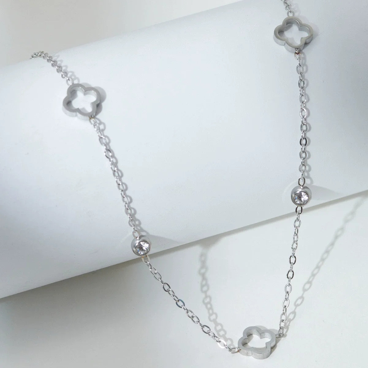 Hollow Clover