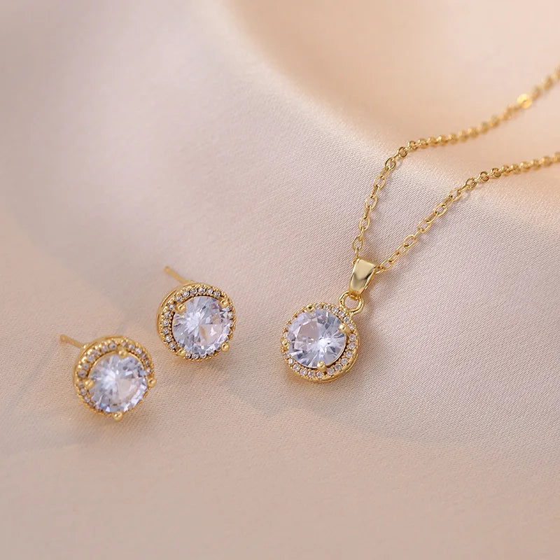 Esmé Set – Timeless Sparkle, Effortless Grace